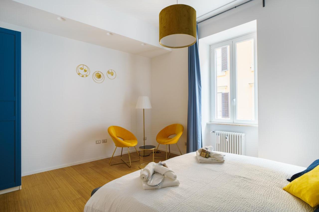 Dreamynest Quattro Cantoni - 2 Bdr Vicino Il Colosseo Róma Kültér fotó