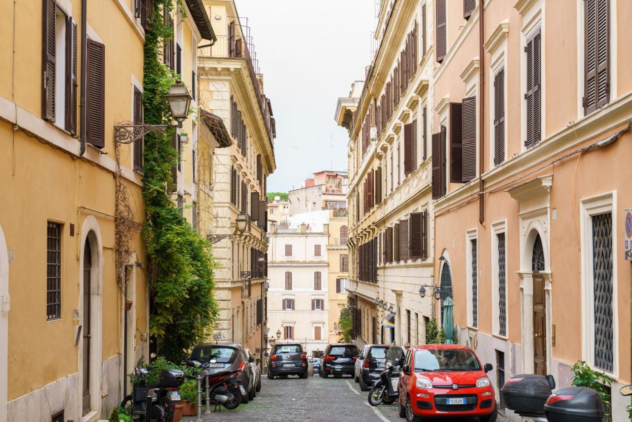 Dreamynest Quattro Cantoni - 2 Bdr Vicino Il Colosseo Róma Kültér fotó